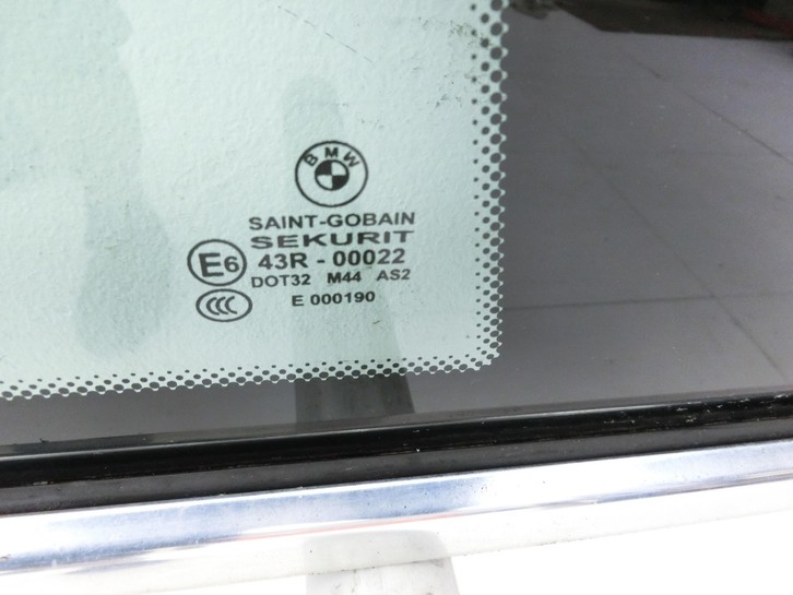 BMW E63 6er 645Ci 03-07 Coupe Seitenscheibe Feste Scheibe Rechts Hinten BMW E63 6er 645Ci 03-07 10.01.2005 7069222... Vorschau 2