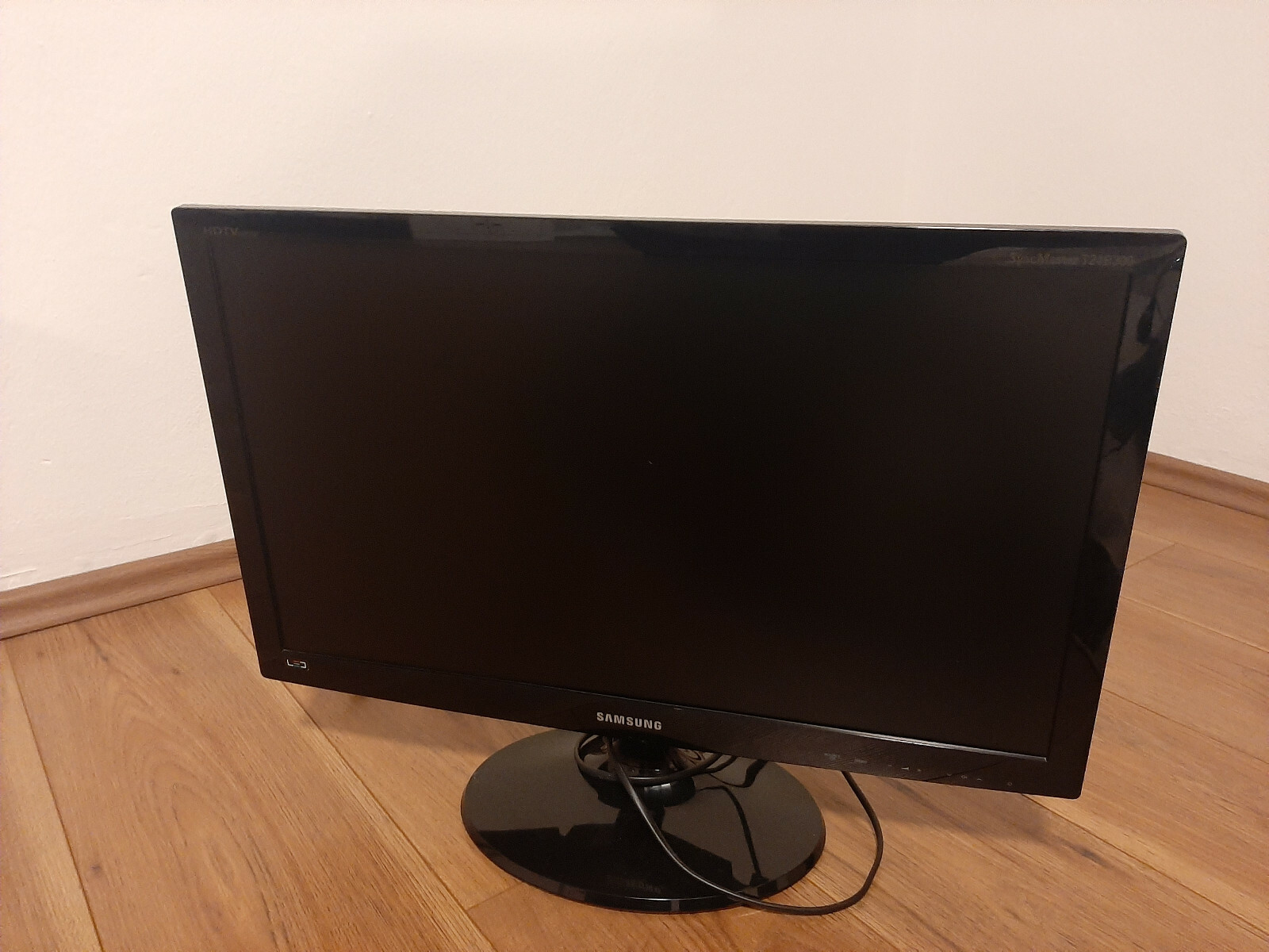 Samsung LT24B300EW/EN 24 Zoll Monitor Full HD 1080P - Guter Zustand 