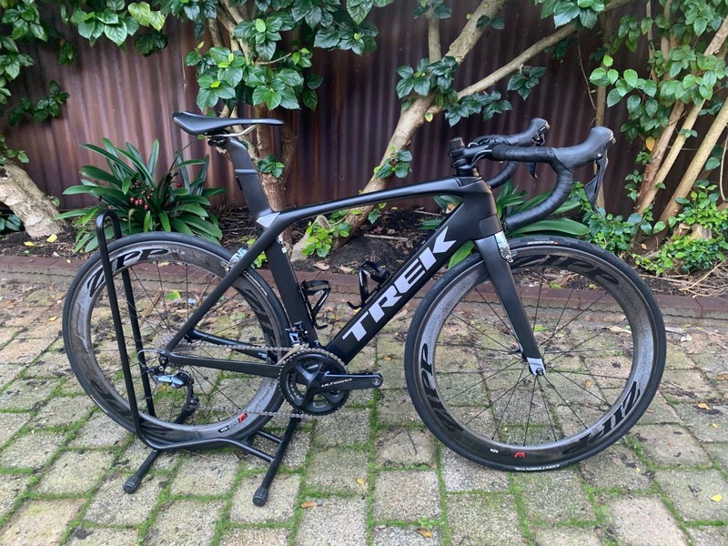 2018 trek madone 9.0