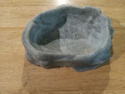 Gray Repti Rock Reptile Food And Water Dish WD-30 Size medium resin