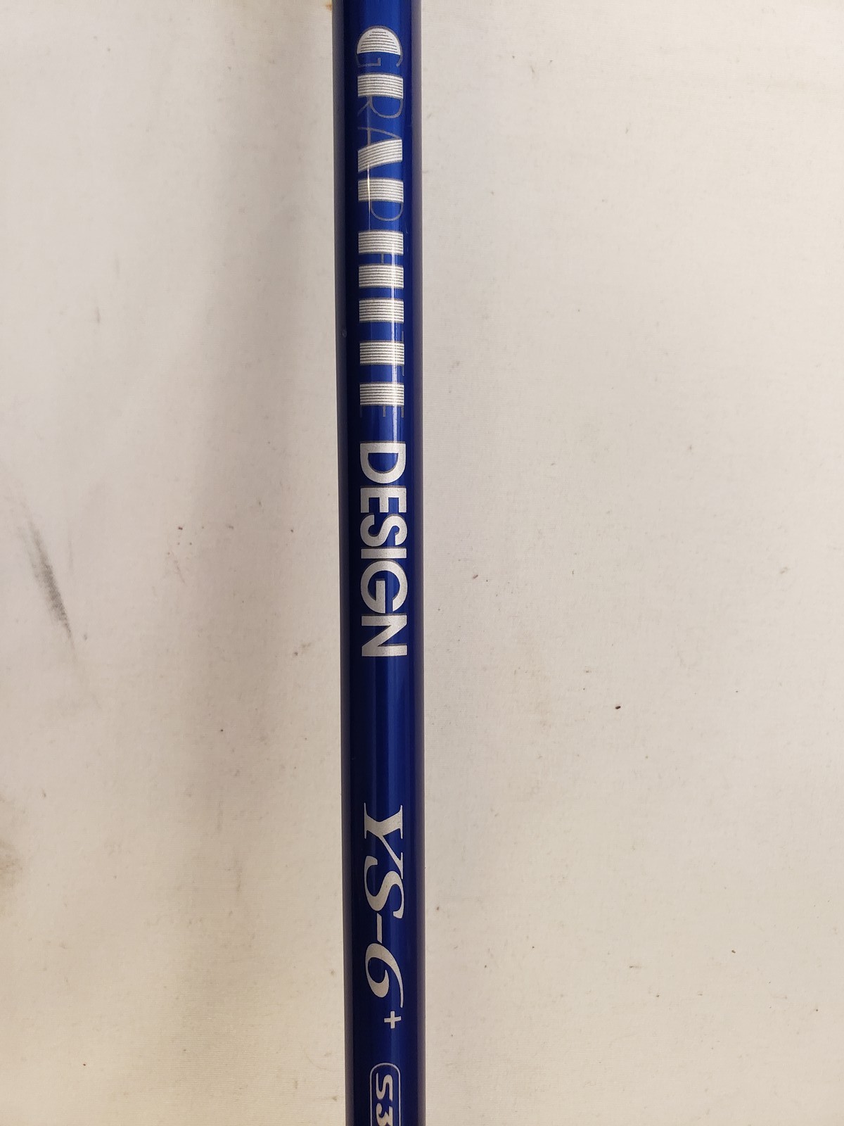 Used TaylorMade R7 425 Driver 9.5* - Graphite Design YS-6+ - Stiff - RH