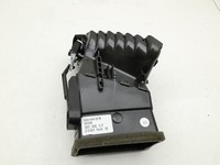 Opel Astra K 15-19 Luftdusche Luftdüse Rechts Mitte Opel Astra K 15-19 27.11.2018 39079606 gebraucht Vorschau 5