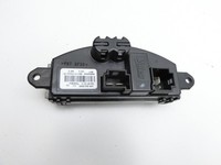 Skoda Octavia III 5E 17-20 Widerstand Gebläse Lüfter Skoda Octavia III 5E 17-20 03.01.2018 5Q0907521C T33443B gebraucht Vorschau 2