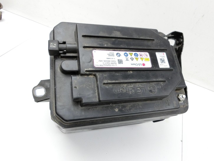BMW G21 320dx 3er 19-22 Batterie Li-Ion Autobatterie 48V Akkumulator 10Ah 440Wh BMW G21 320dx 3er 19-22 17.09.2020... Vorschau 2