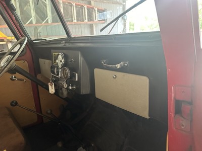 image 7 of interior