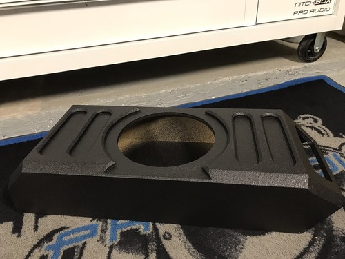Jeep Wrangler Unlimited JKU Tailgate Single 12”Subwoofer Sub Box Enclosure