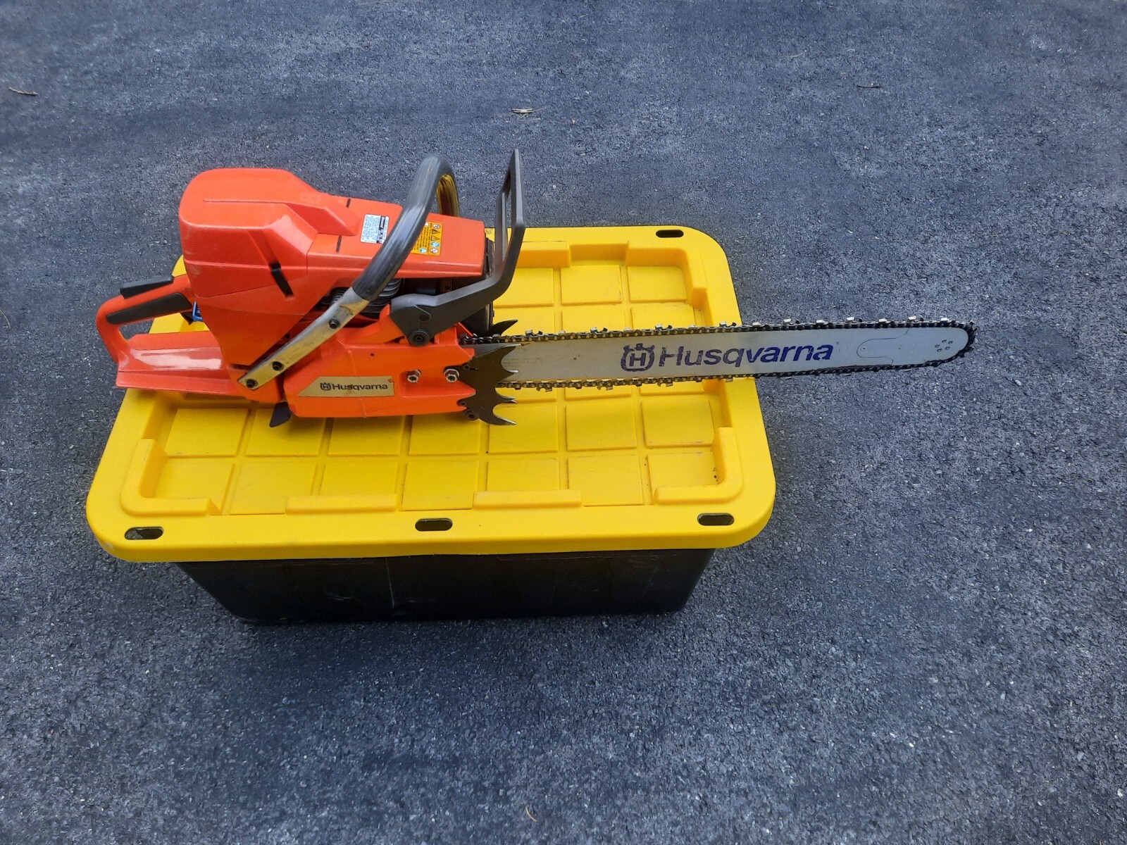husqvarna 395XP 94cc 24" Chainsaw 3/8" .050のeBay公認海外通販｜セカイモン
