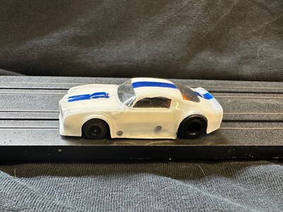 Viper high performance racing ho slot car
