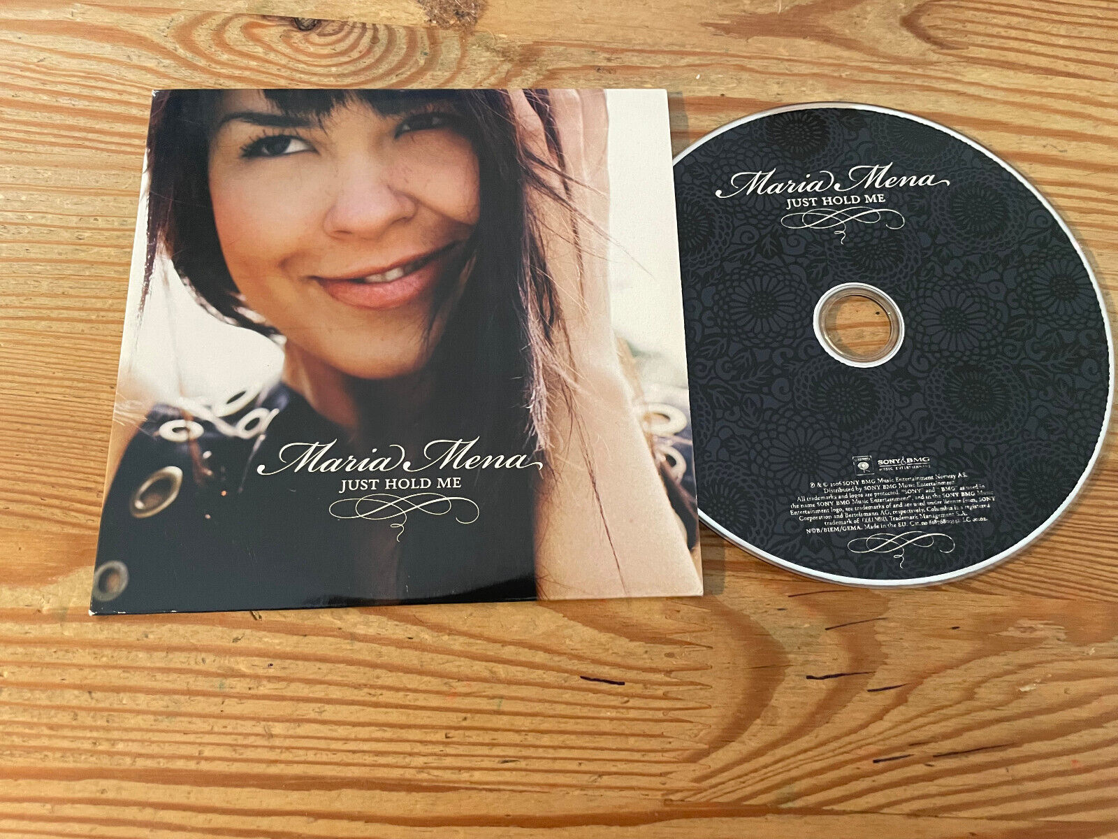 CD Pop Maria Mena - Just Hold Me (1 Song) SONY BMG COLUMBIA cb