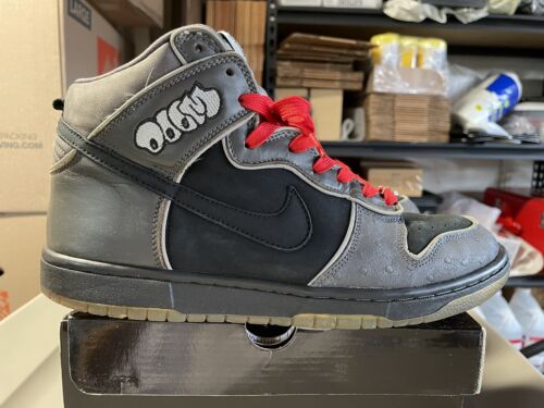 2007 Nike SB Dunk High Premium MF Doom Size 9.5 313171 004 2007 Nike SB Dunk High Premium MF Doom Size 9.5 313171 004