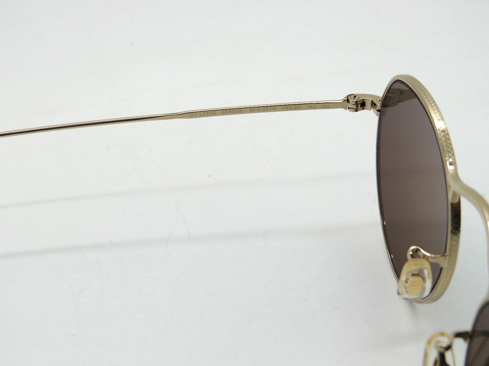Pre-owned Oliver Peoples M-4 30th Ov1220s 503539 Soft Gold/grey Goldtone 49mm Sunglasses