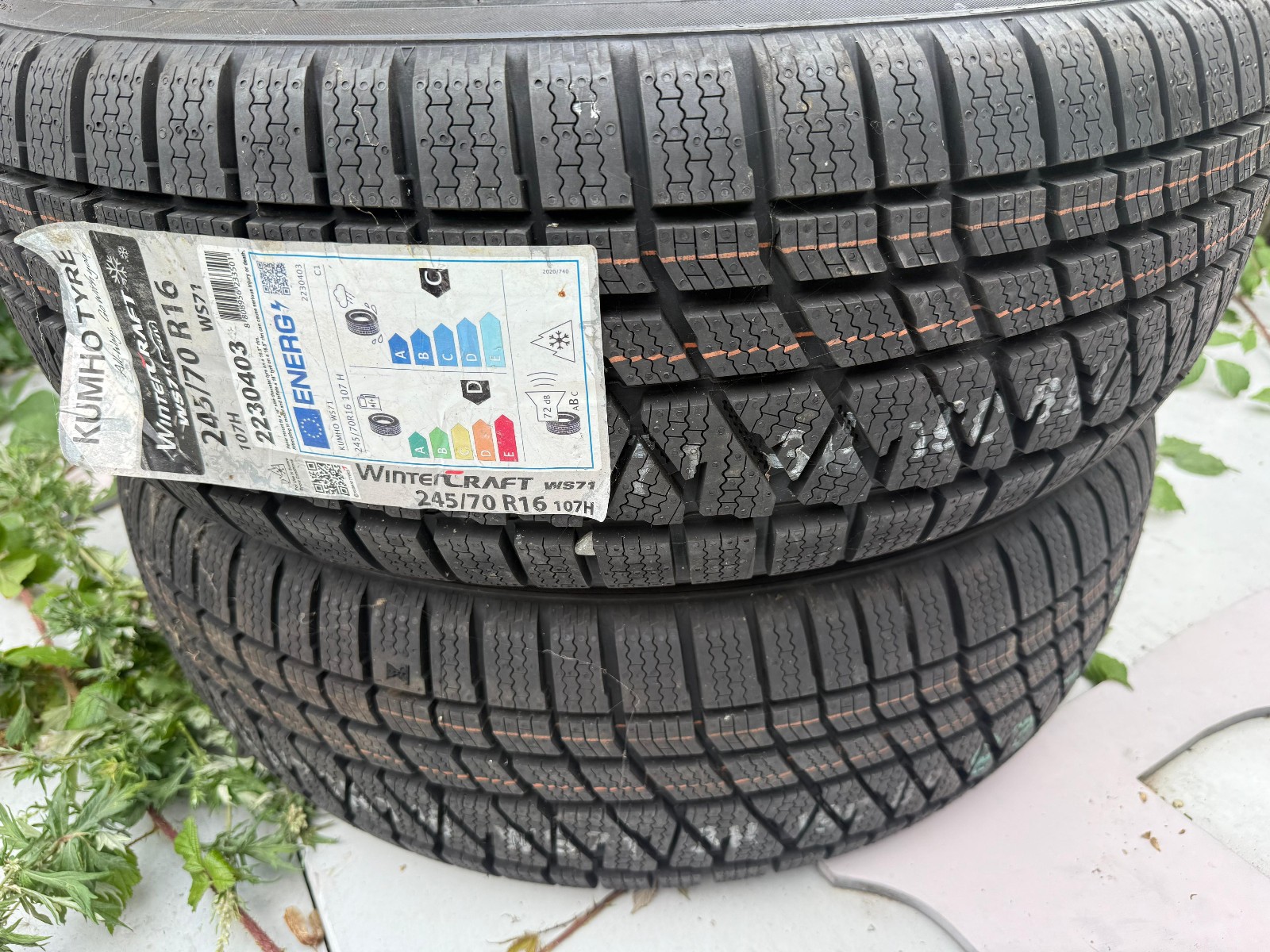 New 245 70 16 Kumho, Winter, M+S, 107H, x1 Tyre (F1_tyres) FO YD175