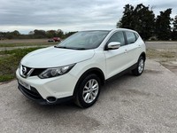 2014 Nissan Qashqai 1.2 DiG-T Acenta [Smart Vision Pack] 5dr HATCHBACK Petrol Ma