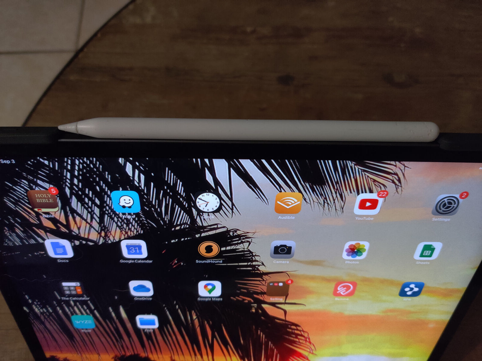Apple iPad Pro 12.9 Apple iPad Pro 12.9