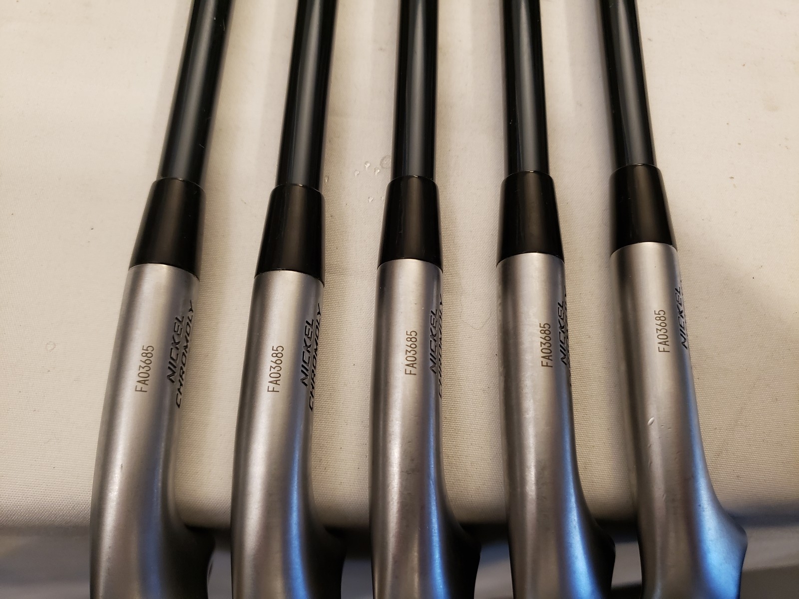 Used Mizuno JPX 925 Hot Metal HL Iron Set (7-PW, GW) 5 Irons - Graphite Senior