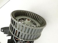 BMW E61 LCI 530d 07-10 Gebläsemotor Lüftermotor Heizungsgebläse BMW E61 LCI 530d 07-10 24.06.2009 gebraucht Vorschau 5
