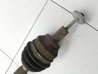 Volvo C30 06-09 Flexfuel 1,8 92KW Antriebswelle Gelenkwelle Rechts Vorne Volvo C30 06-09 03.04.2009 P30787783 gebraucht Vorschau 2