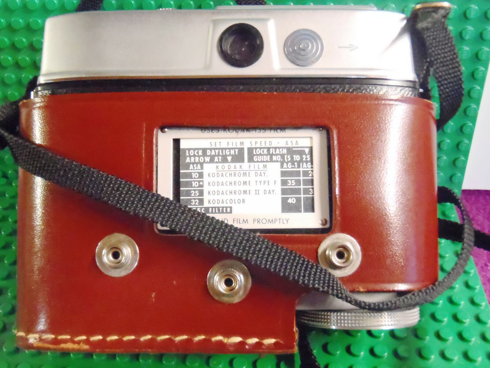 Vintage Kodak Motormatic 35F Camera w/ Original Leather Cover Case Untested