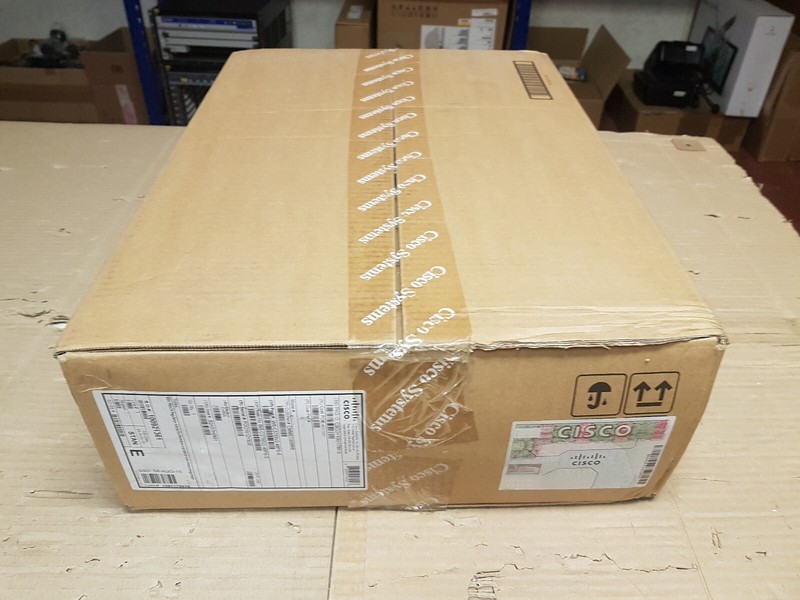 Commutateur Cisco Ws-C3750v2-48ps-S