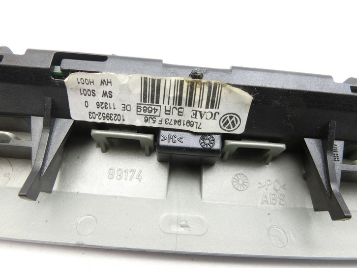 VW Phaeton 3D 10-16 TDI 3,0 176KW Sonnensensor Solarsensor Sensor VW Phaeton 3D 10-16 15.12.2011 7L6919473F5J6... Vorschau 4