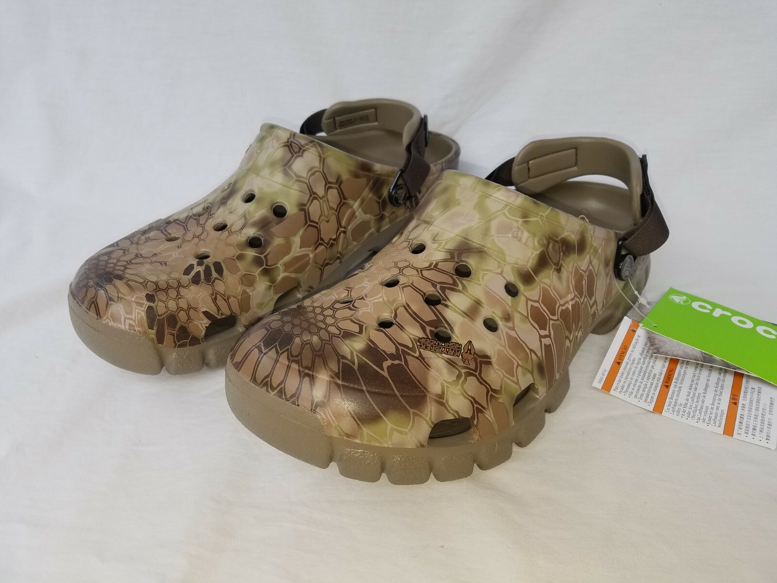 ralen fuzz crocs