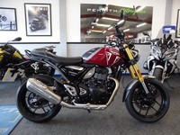 Triumph SPEED 400 - 2024 - 2,001 Miles at Penrith Motorcycles 
