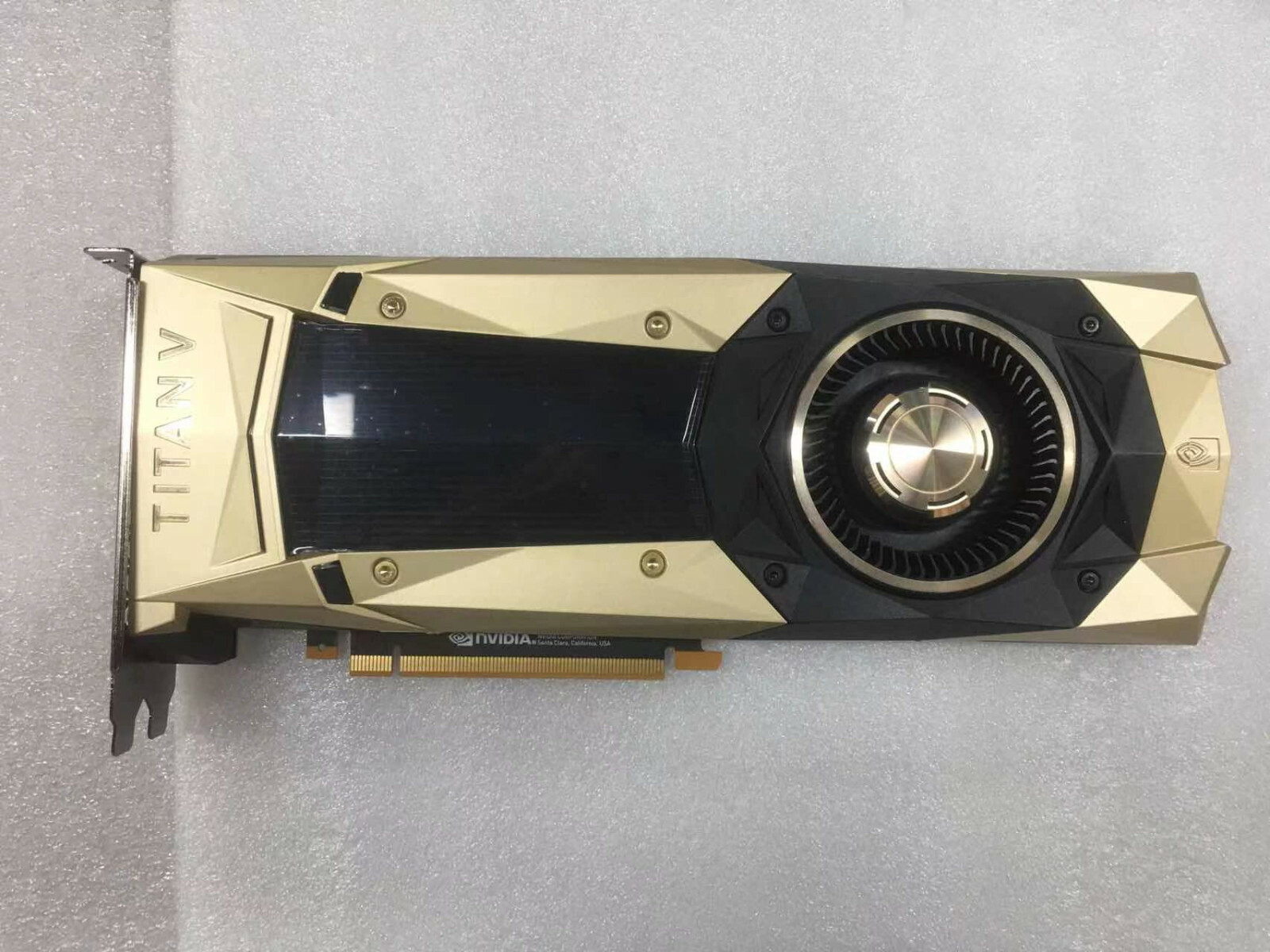 NVIDIA TITAN V Volta 12GB HBM2 Graphic Card 900-1G500-2500-000