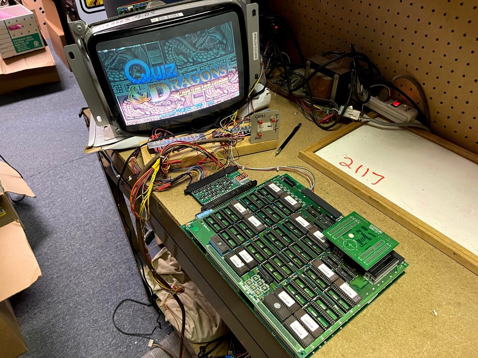 QUIZ & DRAGON - 1992 Capcom GENUINE - Gtd Working JAMMA QUIZ & DRAGON - 1992 Capcom GENUINE - Gtd Working JAMMA
