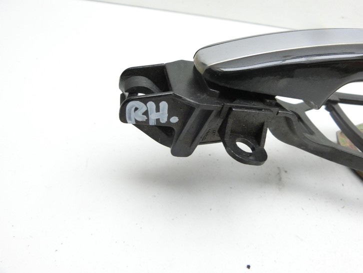 VW Phaeton 3D 02-07 Kurz Türgriff Griff aussen Rechts Hinten LR9V VW Phaeton 3D 02-07 02.09.2004 3D0837886H gebraucht Bild 3