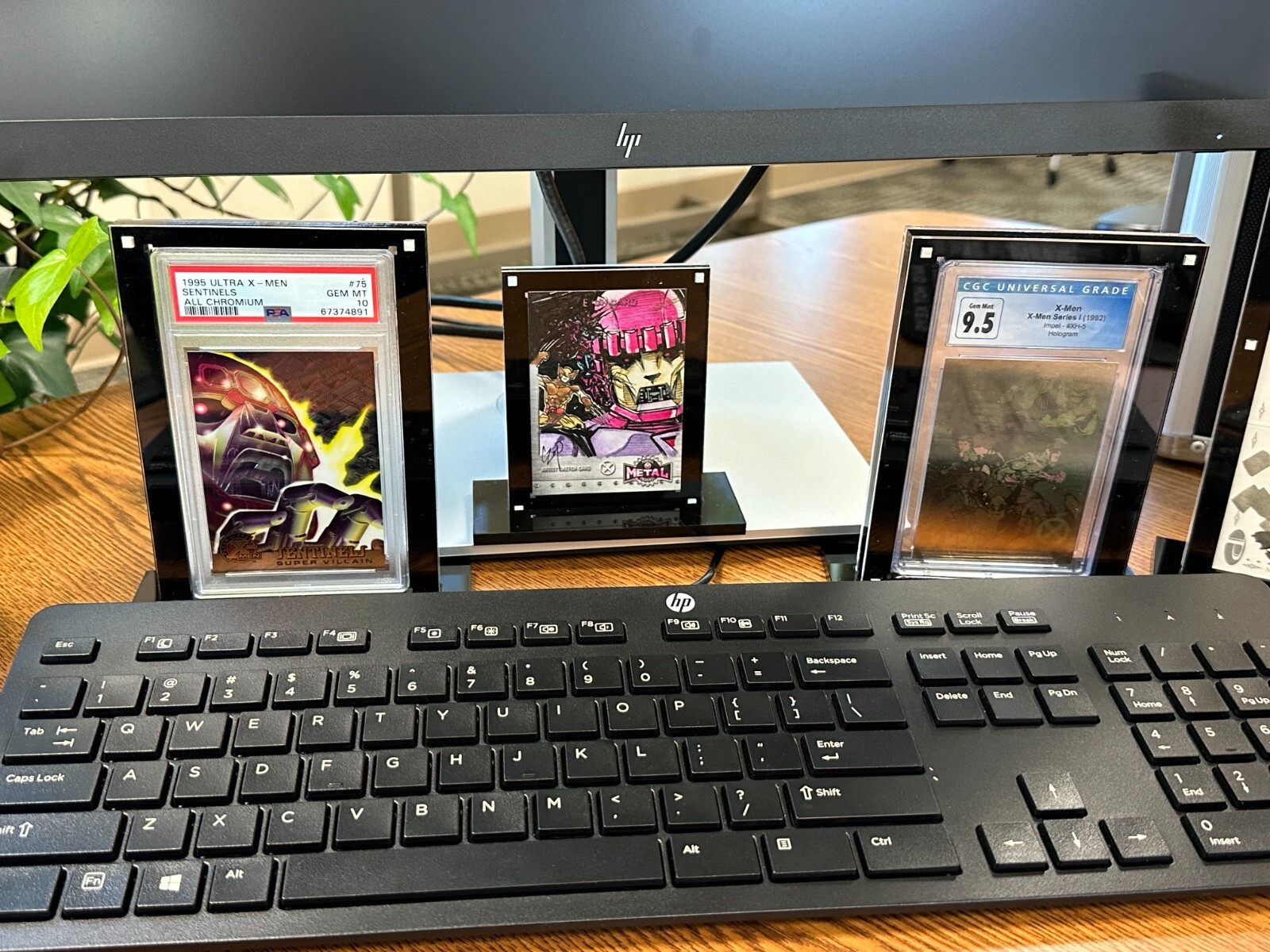 UD Marvel Magnetic Dual 2 Card Holder W/Display Stand 140pt Horizontal Black