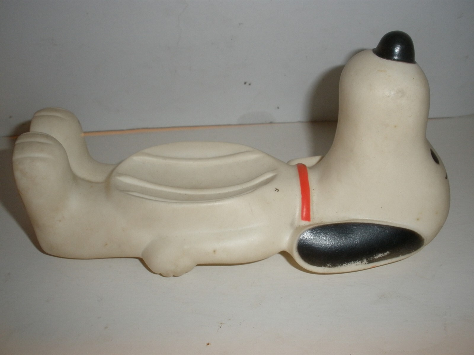 VINTAGE 1950 AVON - RUBBER SNOOPY RUBBER SOAP DISH | eBay