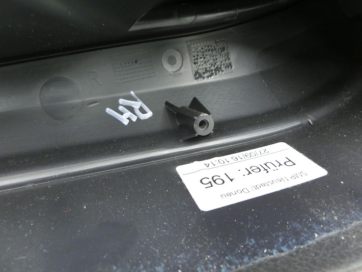 Apretón de la mano Asidero derecha posterior para Revestimiento puerta Audi Q5 8R 12-17 - Bild 5