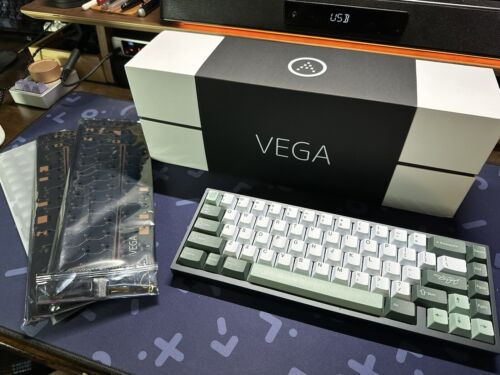 i03 Vega Grey Mechanical Keyboard - 1 HS/2