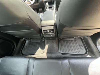 image 4 of interior