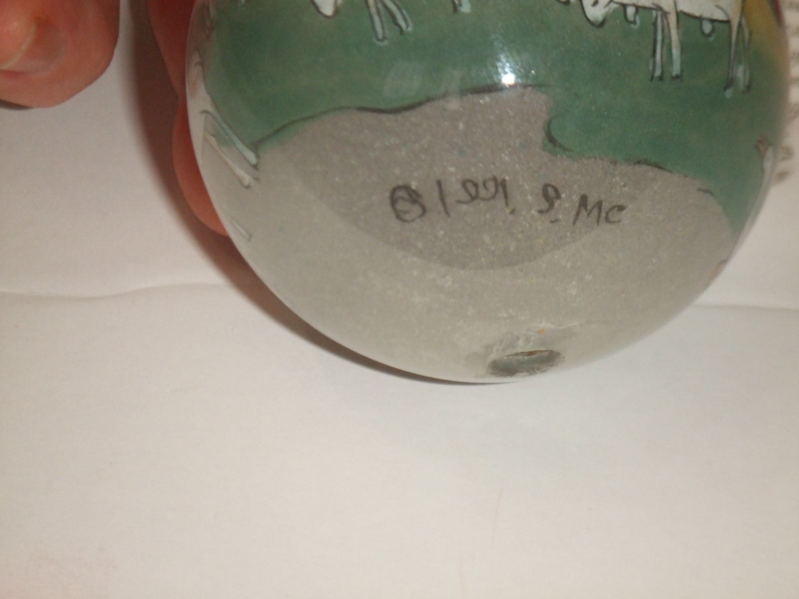 TREASURED VISIONS HANDPAINTED (FROM INSIDE) BLOWN GLASS CHRISTMAS ORNAMENT  CHIN