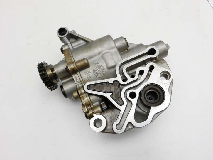 VW Tiguan 5N 11-16 2,0 155KW CCZB Ölpumpe VW Tiguan 5N 11-16 12.12.2012 06H115105BF 123220254K gebraucht Vorschau 5