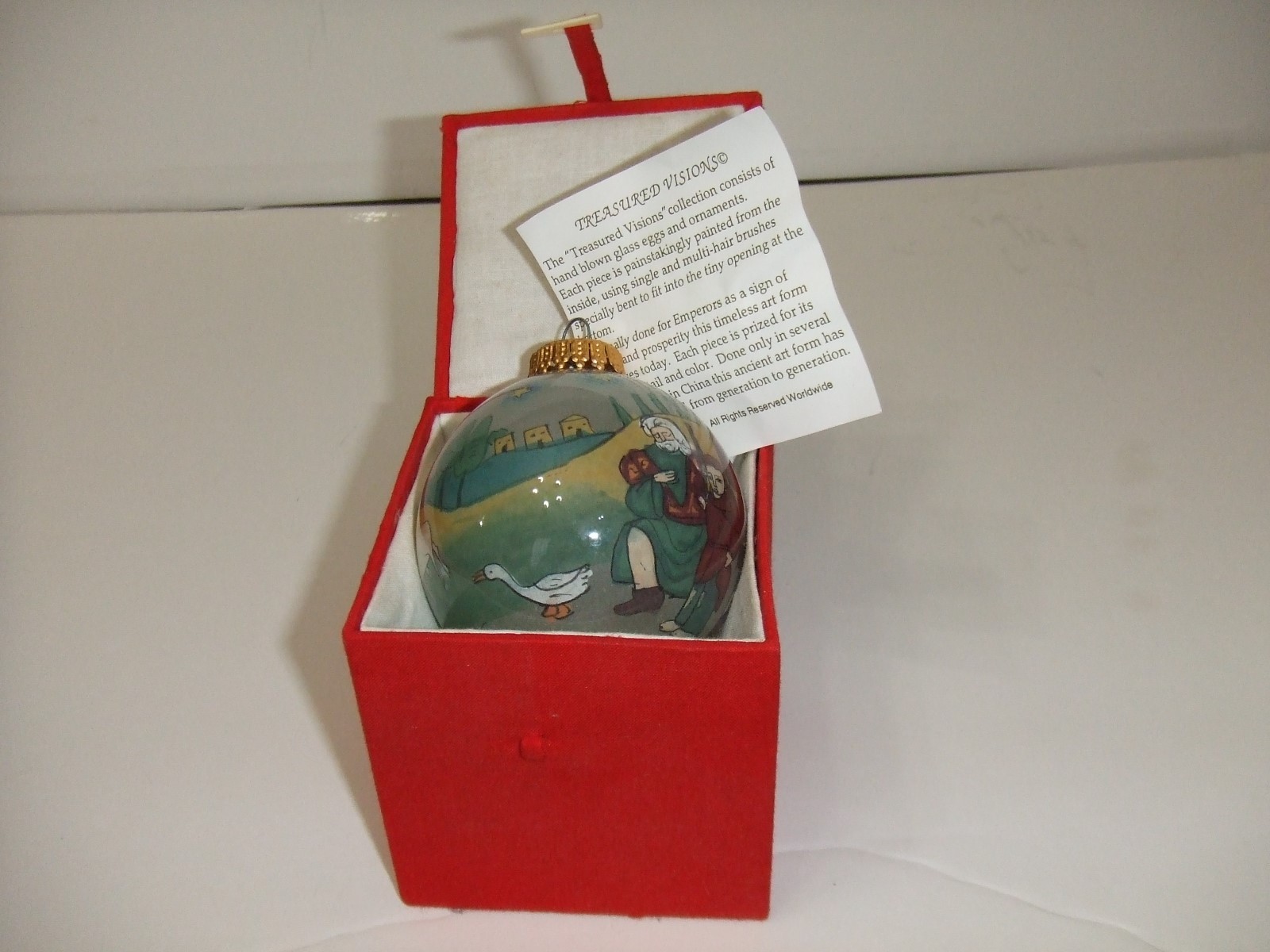 TREASURED VISIONS HANDPAINTED (FROM INSIDE) BLOWN GLASS CHRISTMAS ORNAMENT  CHIN