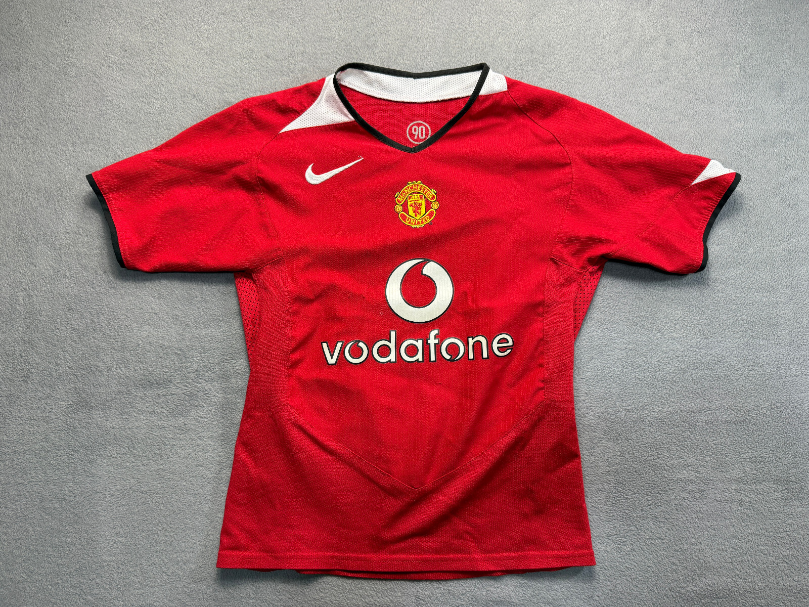 Nike Manchester United 2004-06 Home jersey kids size S red