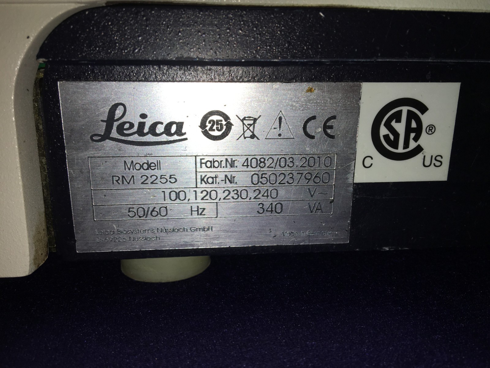 Leica RM2255 Microtome