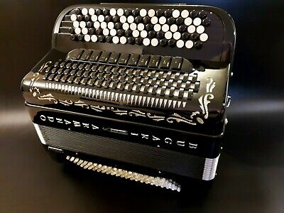 Knopfakkordeon / Button accordion Bugari C-Griff Doppel Cassotto