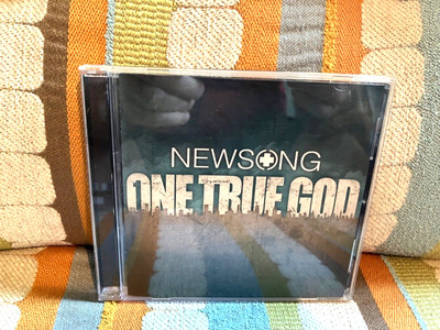 Newsong One True God 2011 Very Good condition Contemporary Christian CD