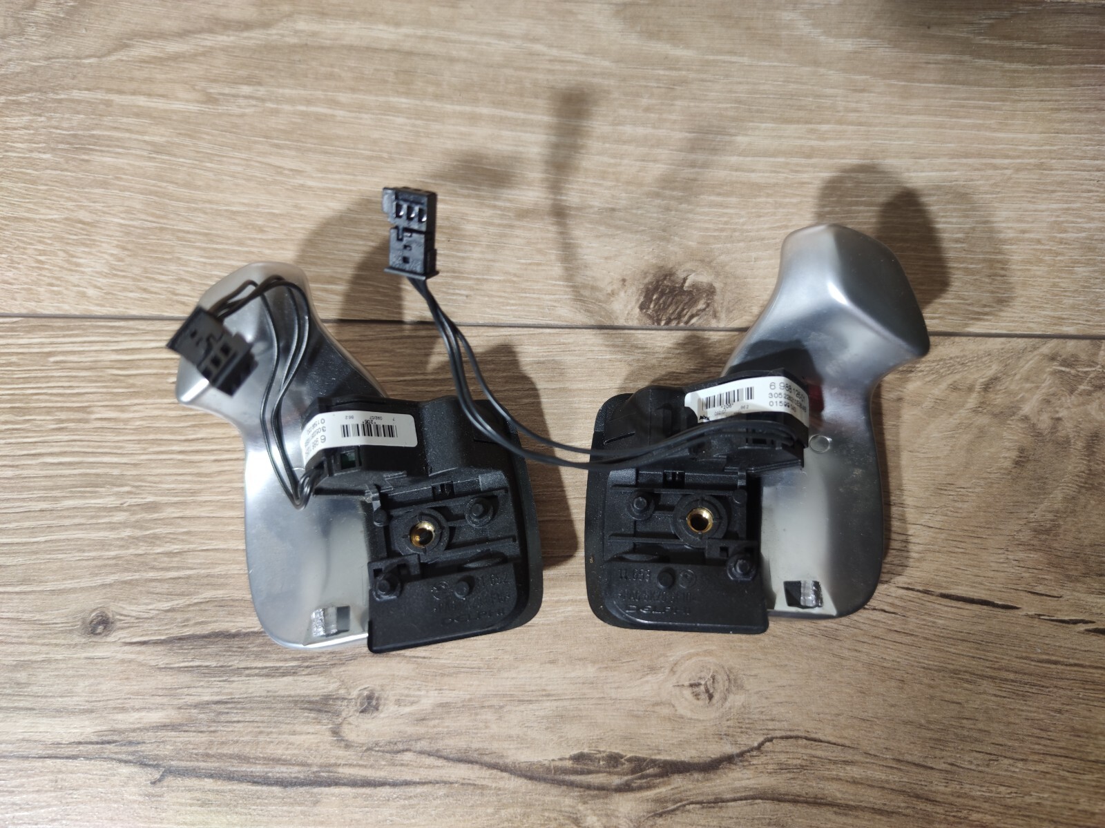 BMW  E90 E87用パドルスイッチ　中古 BMW E90 E87用パドルスイッチ 中古 - メルカリ