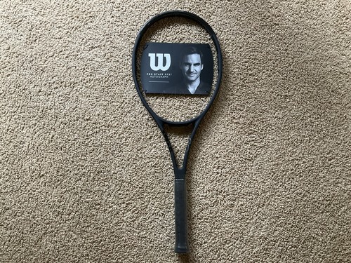 Wilson prostaff RF 97 v13 Roger Federer autograph - grip 4 1/4