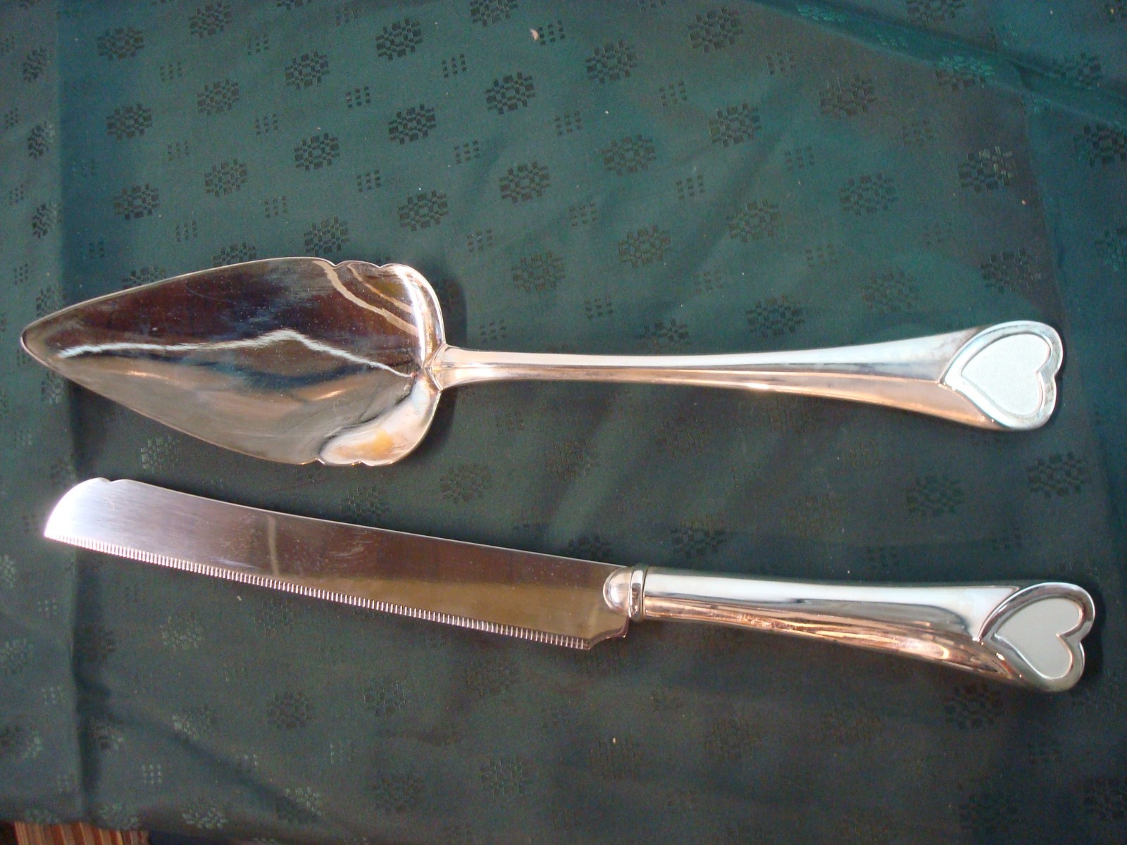 2 piece Desert Serving Set by Lenox