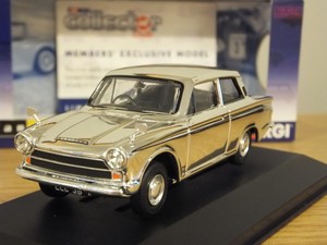 Corgi vanguards ford cortina #7