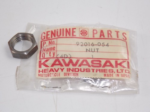 kanon516専用 NOS KAWASAKI 1974-1981 CAM SHAFT LOCK NUT KZ200 KZ400 KL250