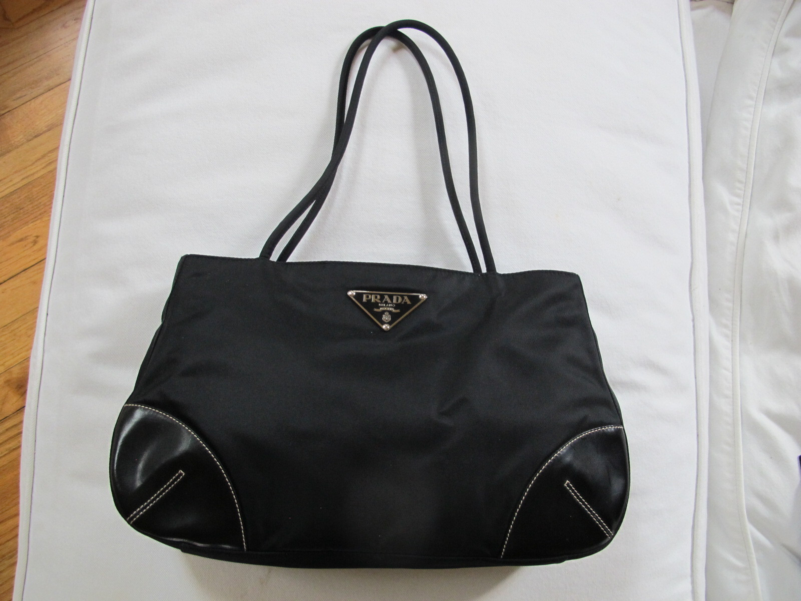PRADA NERO TESSUTO BAG - MEDIUM BLACK NYLON BAG WITH LEATHER PRADA NERO TESSUTO BAG - MEDIUM BLACK NYLON BAG WITH LEATHER