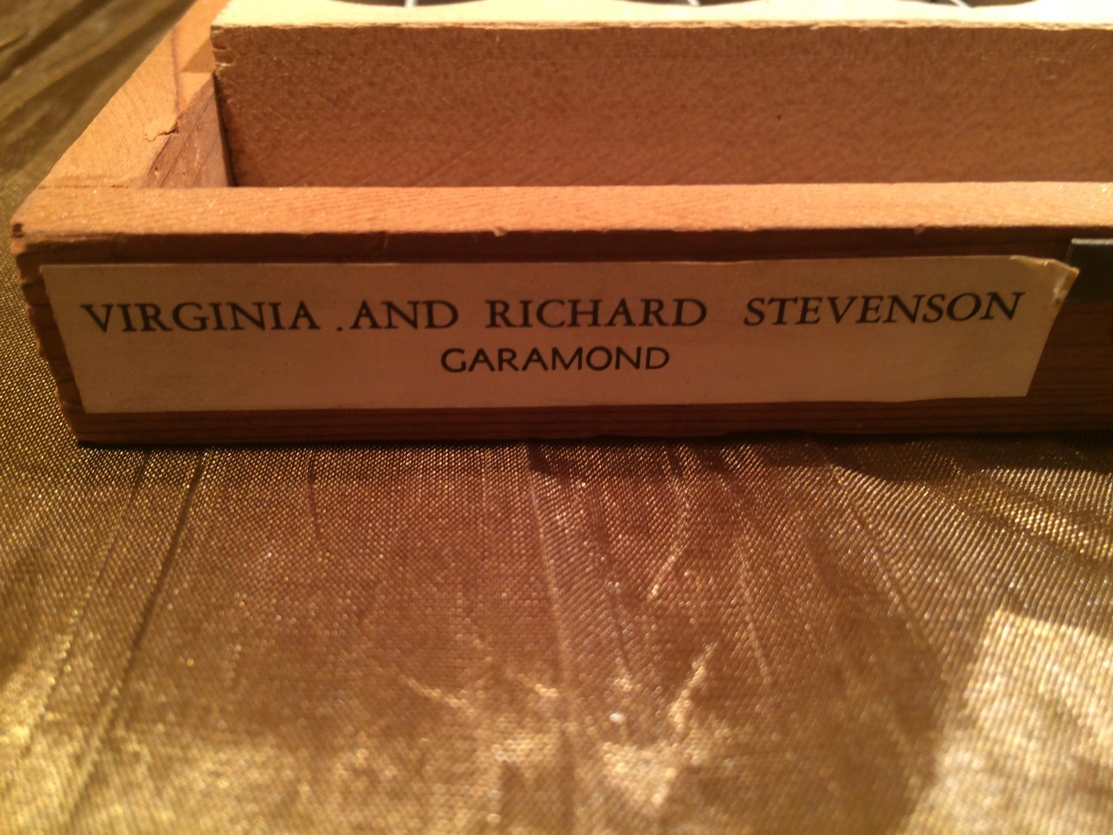 KINGSLEY HOT FOIL MACHINE TYPE LETTERS FONT GARAMOND 8 PT CAP SET