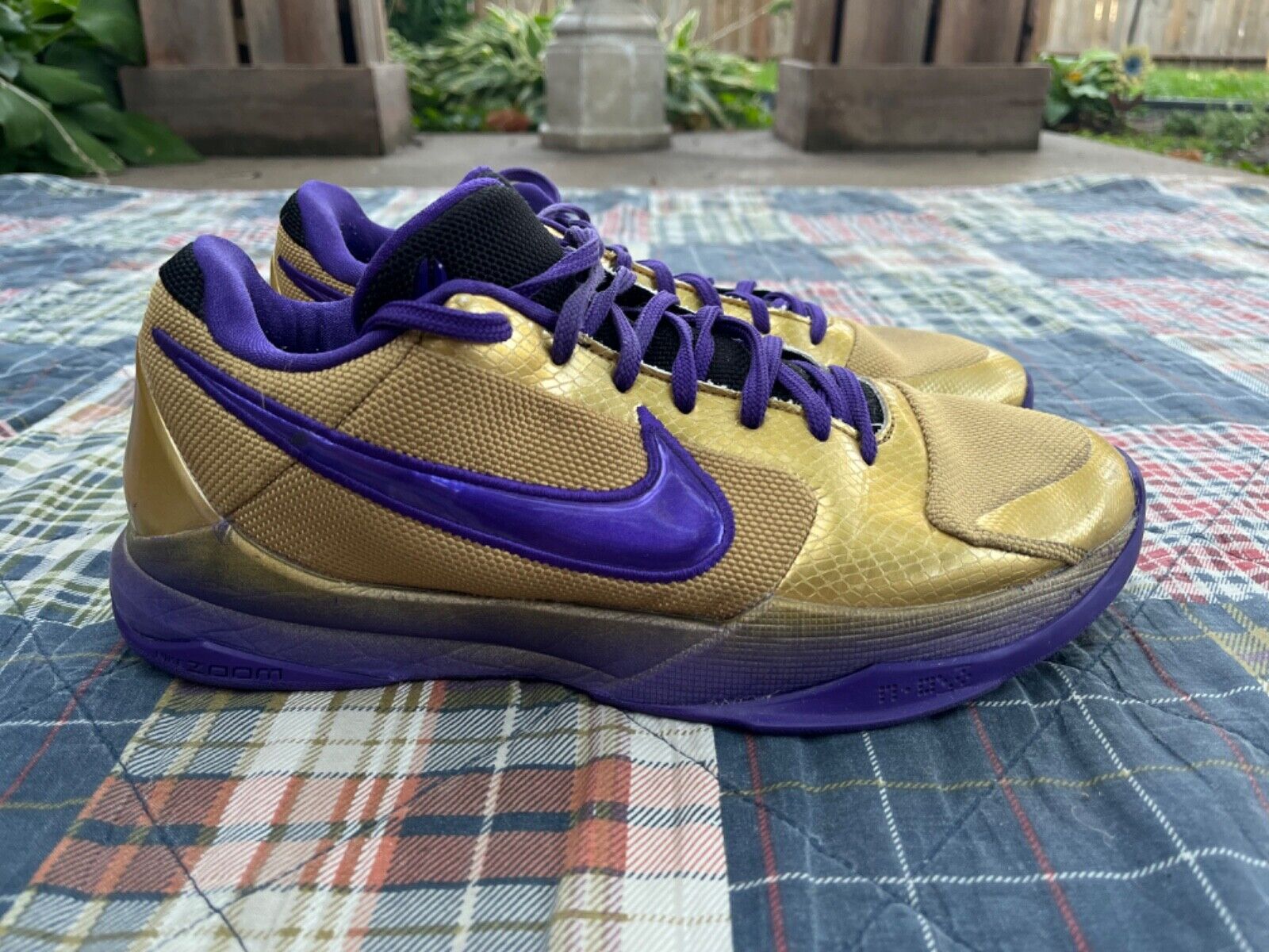 Nike Zoom Kobe 5 Protro x Undefeated Hall Of Fame Size 10 | eBay Nike Zoom Kobe 5 Protro x Undefeated Hall Of Fame Size 10 | eBay