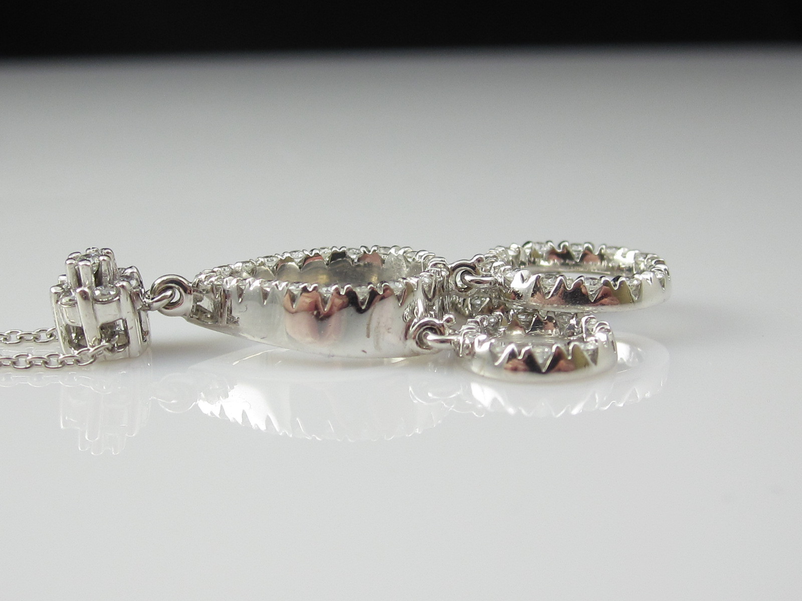 Diamond Necklace 18K White Gold Roberto Coin Fine Jewelry 17.75